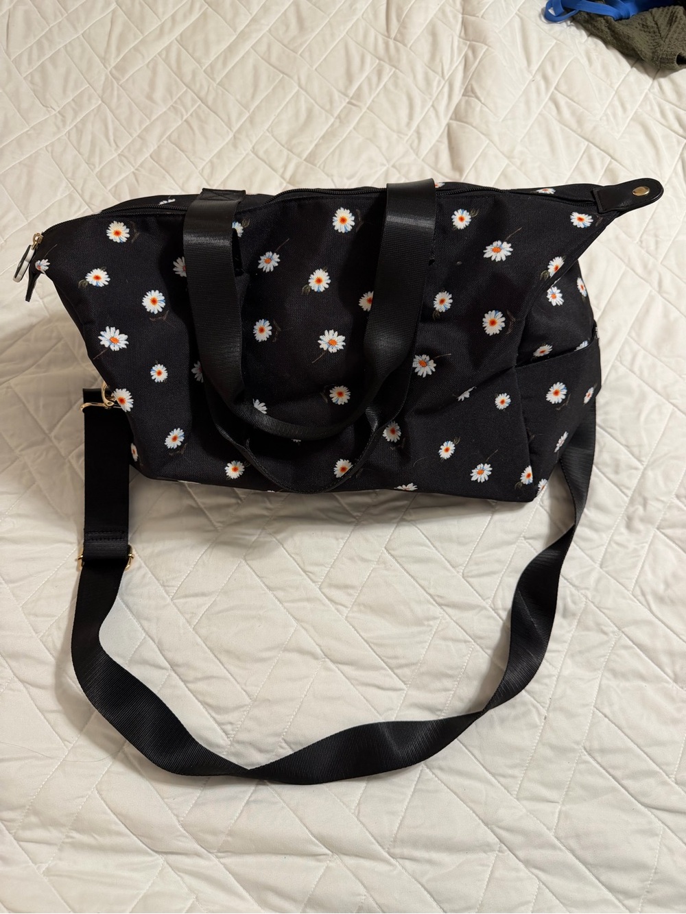 Black Daisy Print Weekender Bag